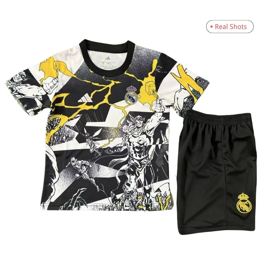Real Madrid Marvel Warm Up Svart og Hvit Barn Oppvarmingsdrakt 2025/26