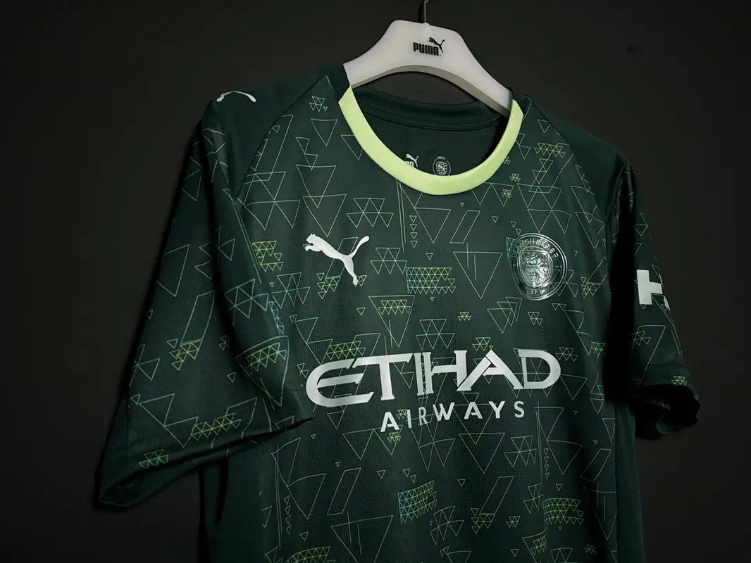 Manchester City EA SPORTS Fjerde Herrer Fan-drakt 2025/26