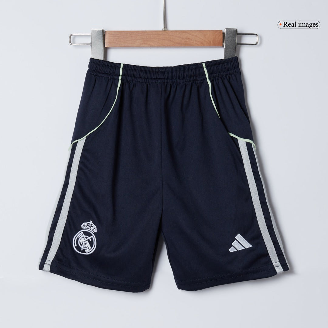 Real Madrid Borte Barn Draktsett 2025/26 – Trøye + Shorts + Strømper