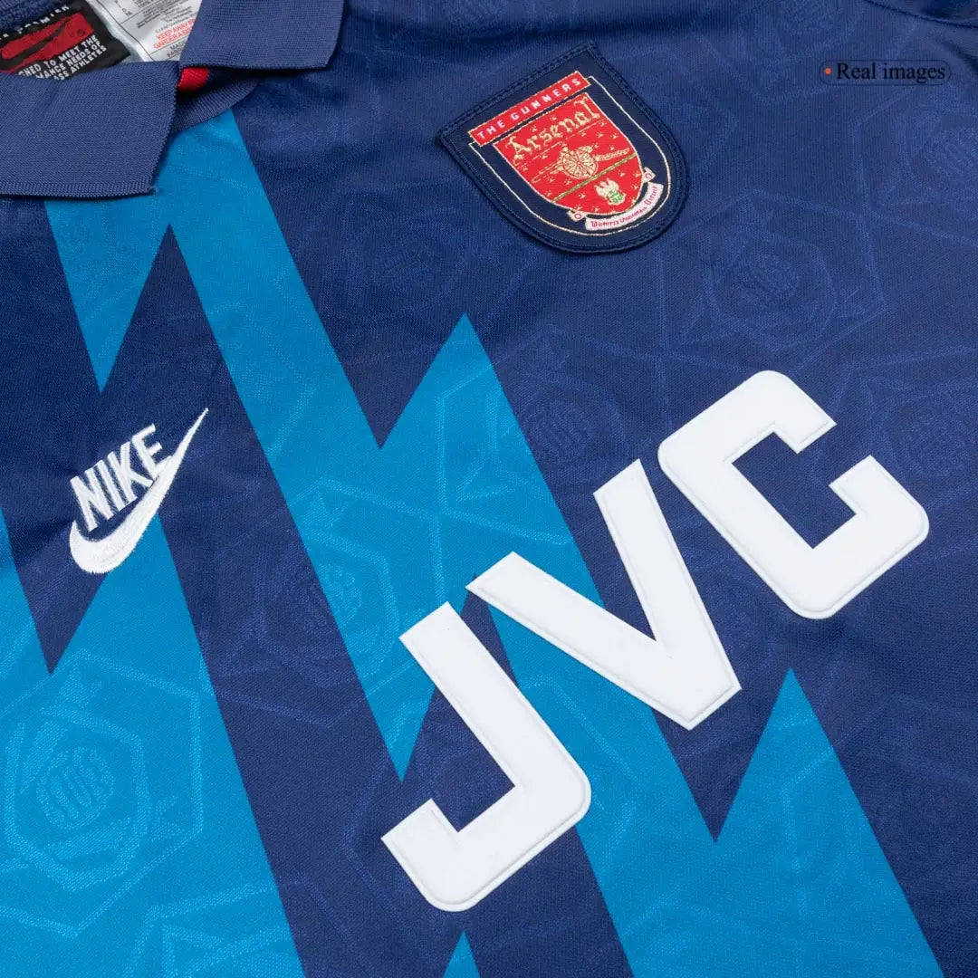Arsenal 1995/96 Borte Retro drakt