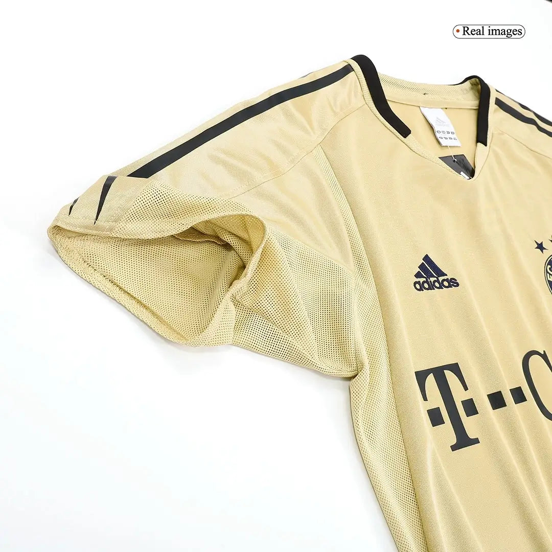Bayern Munich 2004/05 Borte Retro drakt