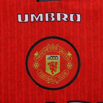 GIGGS #11 Manchester United 1996/98 Hjemme Retro drakt